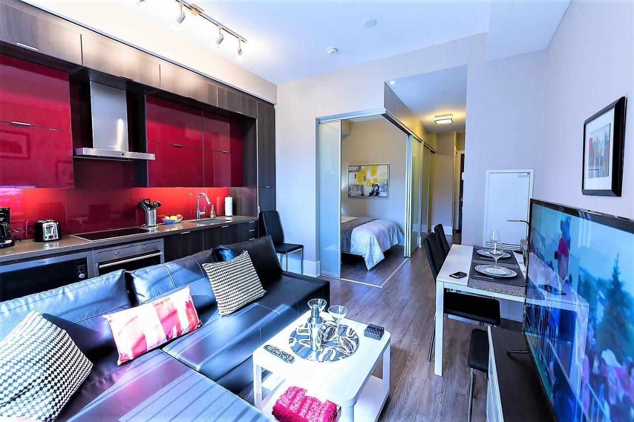 Upscale Suite At Cn Tower, Metro Convention & Rogers Centre Торонто Екстериор снимка