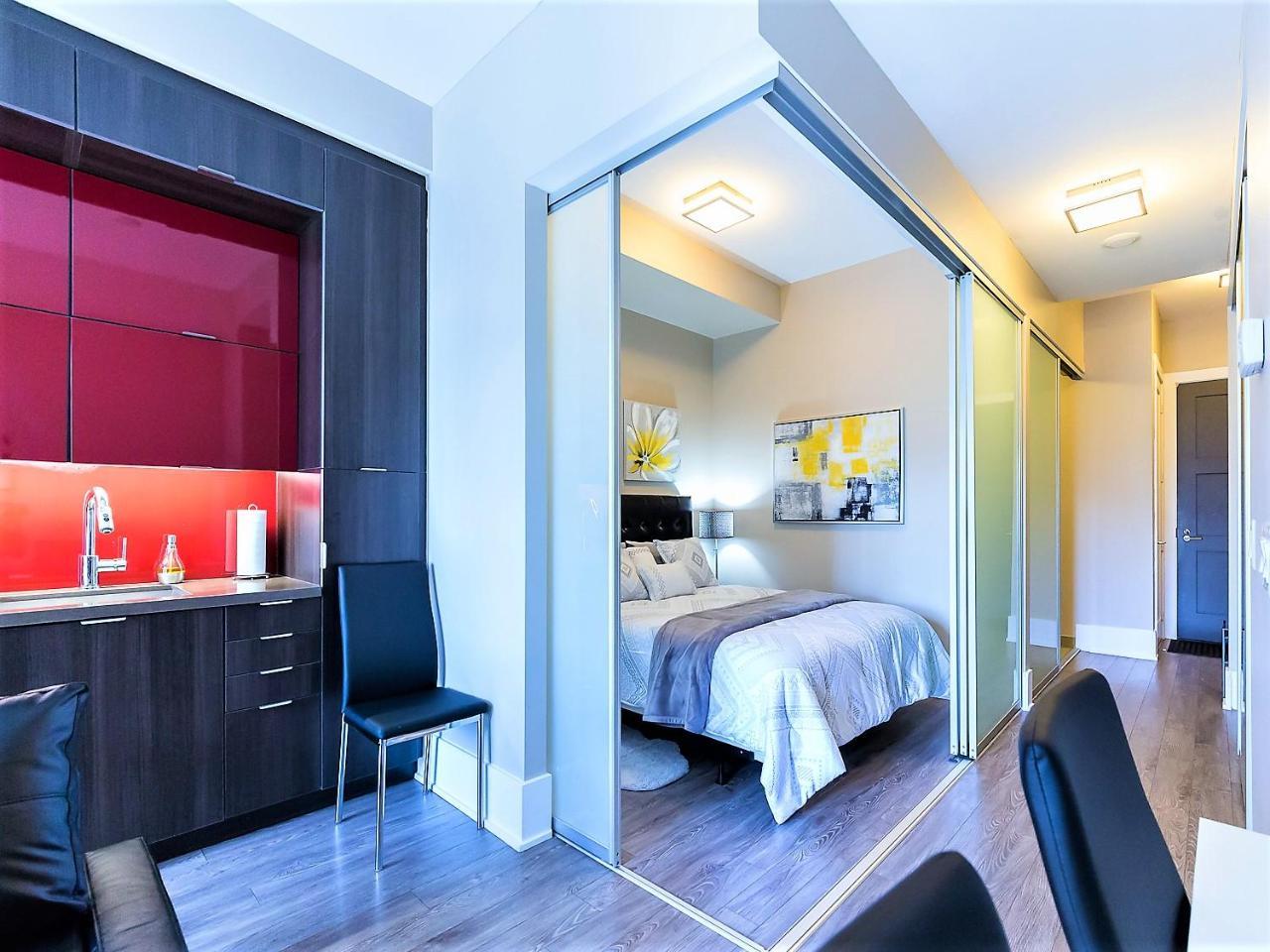 Upscale Suite At Cn Tower, Metro Convention & Rogers Centre Торонто Екстериор снимка