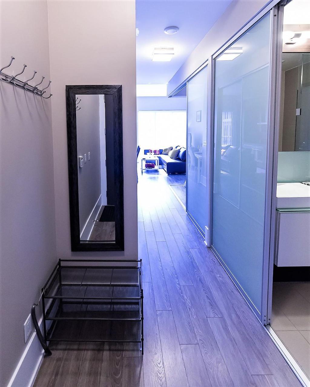 Upscale Suite At Cn Tower, Metro Convention & Rogers Centre Торонто Екстериор снимка